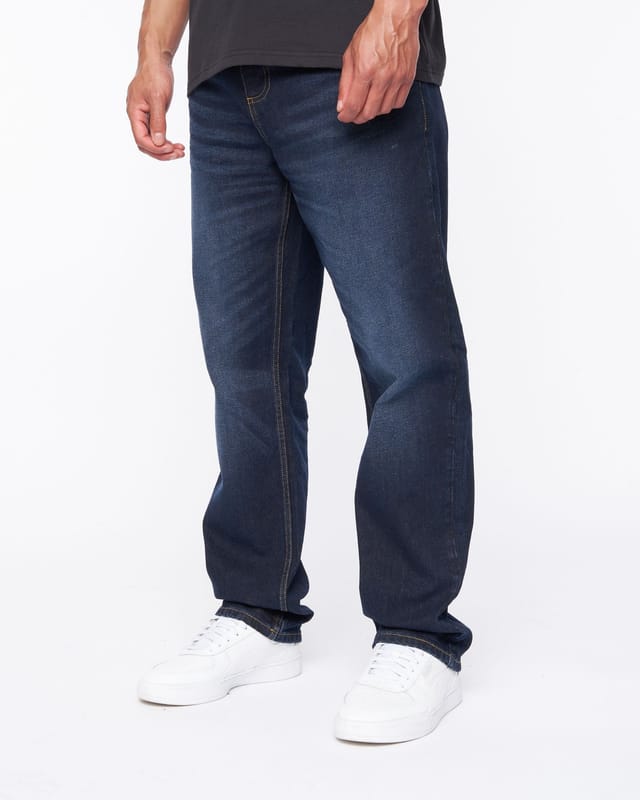 Duck&Cover Duck&Cover Rushawn Men's Modern Slim-Fit Jeans in Dark Navy - 3