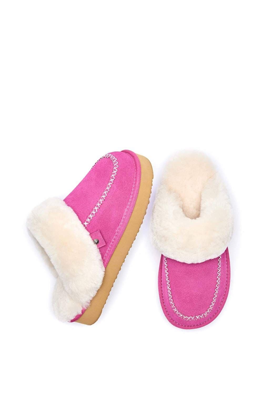 Moshulu Moshulu Women's 'Anzio' Slip On Sheepskin Slipper in Fuchsia