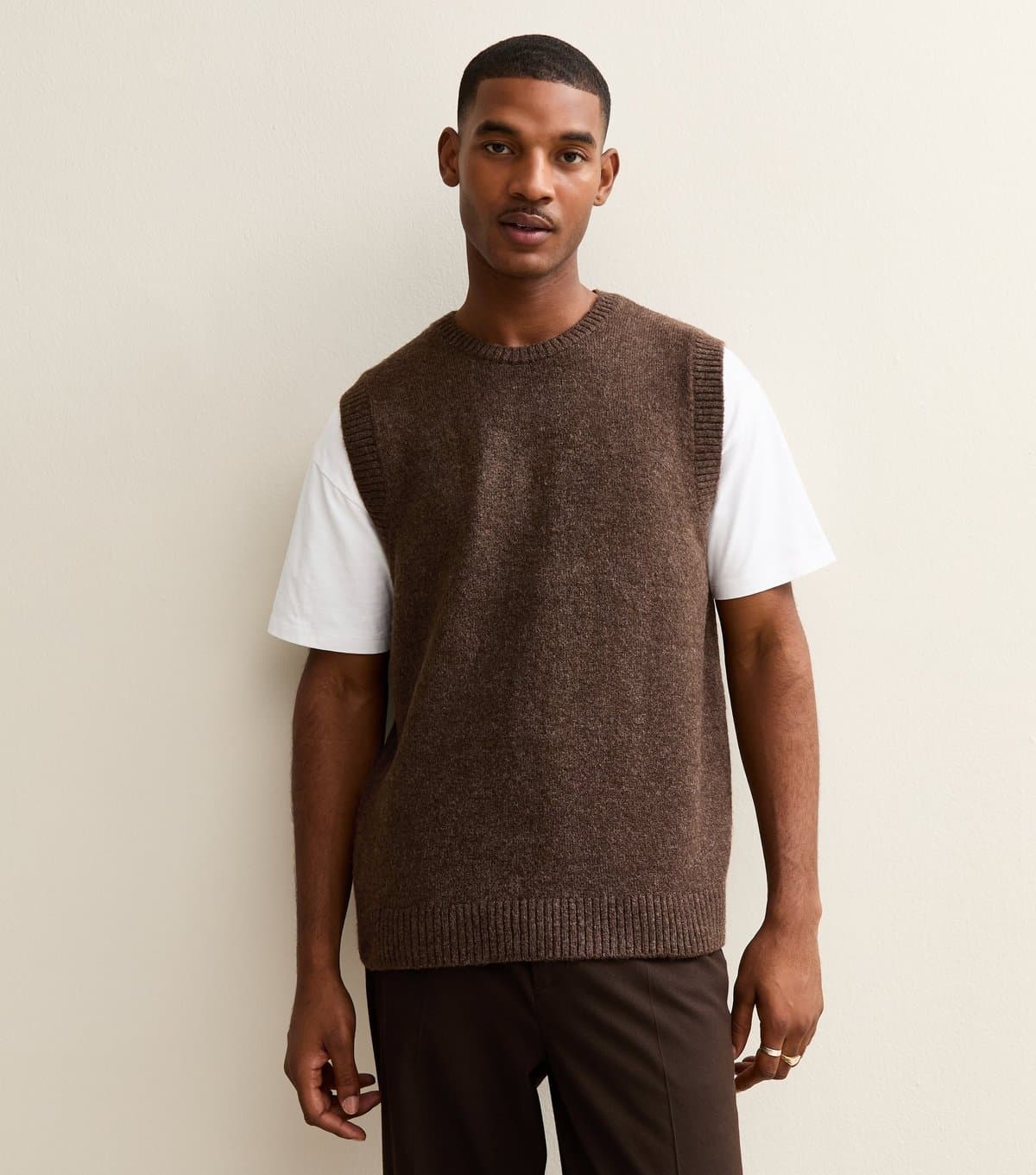 New Look Men's Dark Brown Relaxed Fluffy Crew Vest New Look