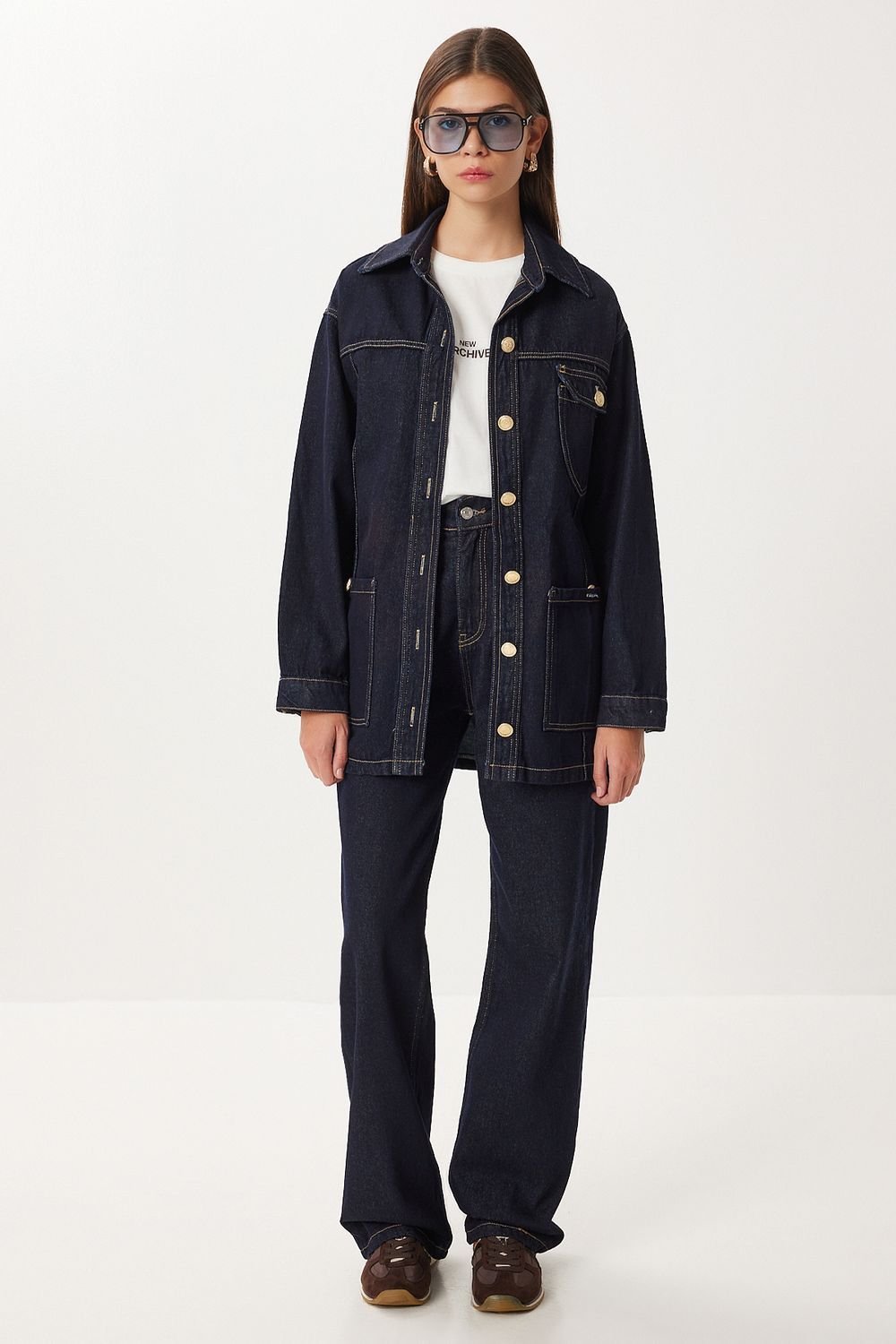 Happiness Istanbul Happiness Istanbul Women's Belted Denim Jacket & Wide Leg Pants Two-Piece Set in Mid Navy - 2