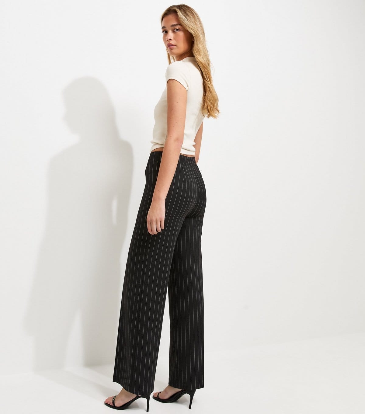 New Look Women's Tall Black Striped Wide Leg Trousers New Look - 4