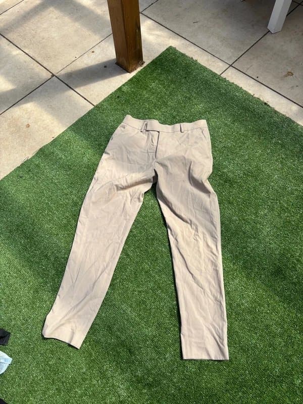 ASOS Design ASOS men’s beige trousers size W31 L30
