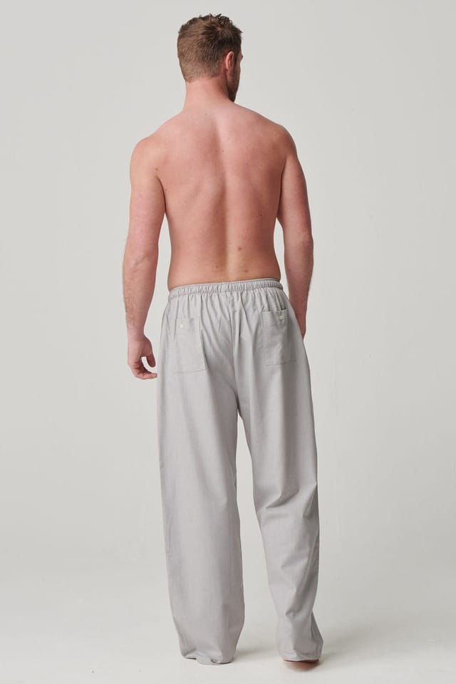 British Boxers British Boxers Men's 'Armoury Grey' Herringbone Cotton Twill Pyjama Trousers in Light Grey - 3