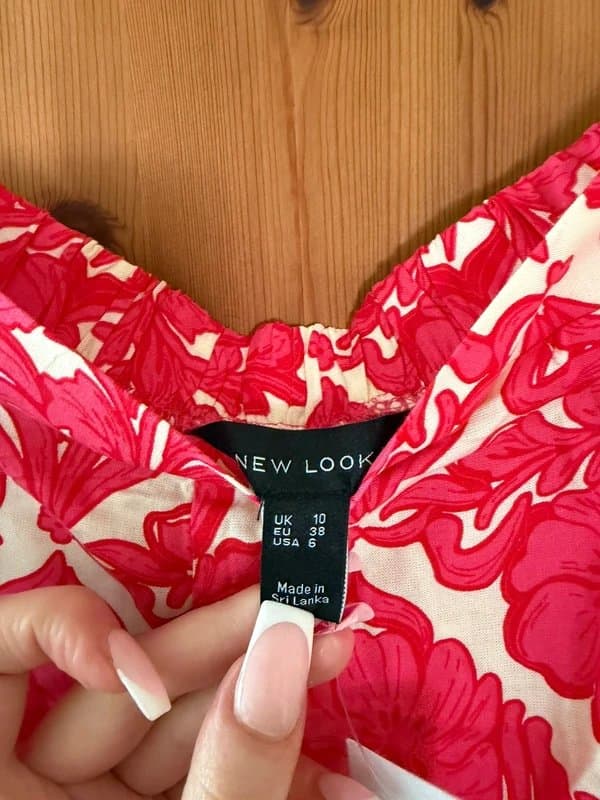 New Look New Look Floral pink border crop pants