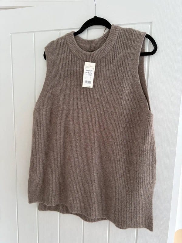 New Look New Look Knitted Vest Too - 1