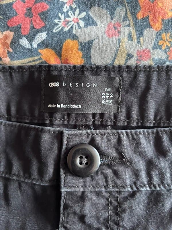 ASOS Design ASOS oversized cargo pants.