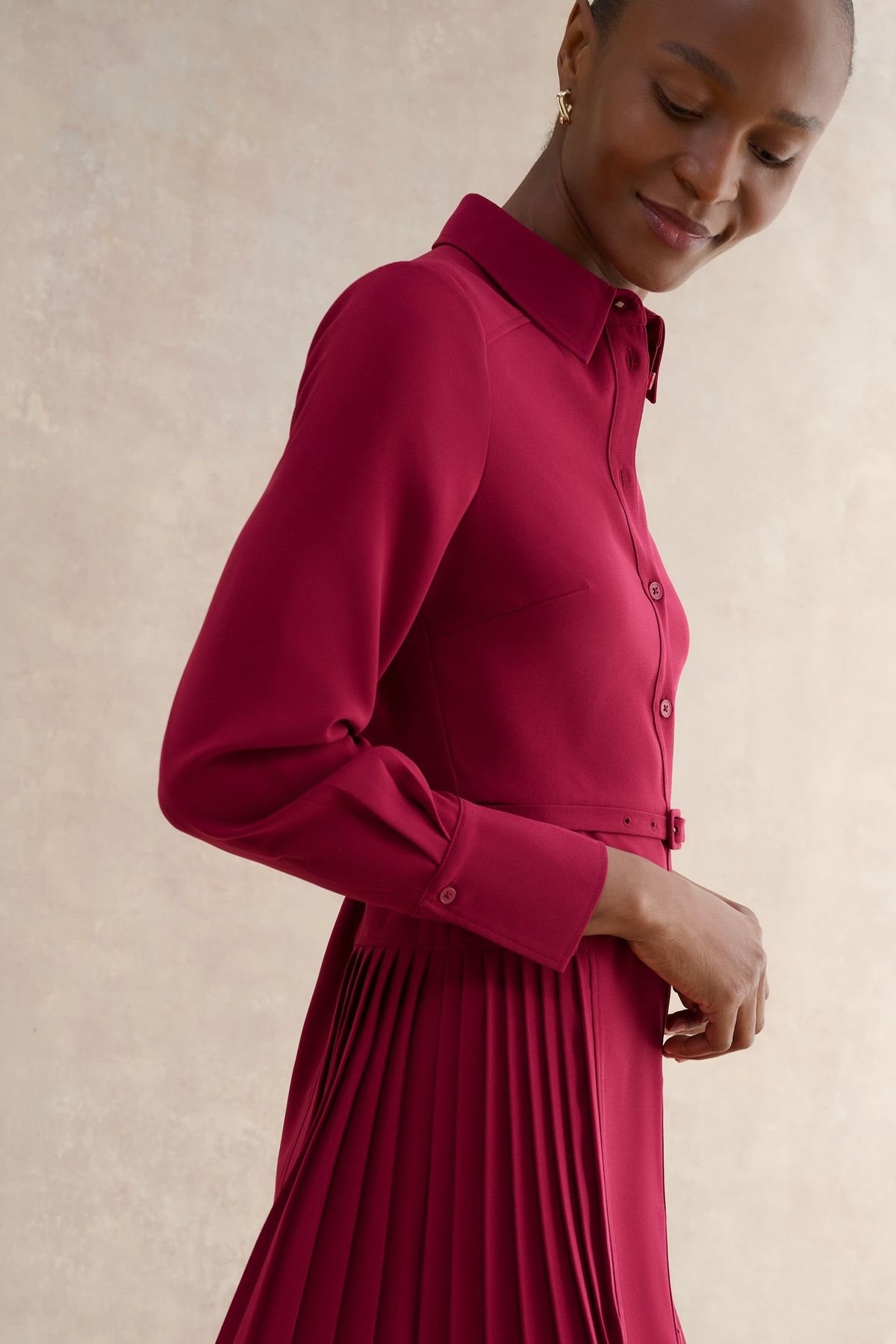 Hobbs London Hobbs London Women's Ginny Belted Pleated Midi Shirt Dress in Cerise - 3