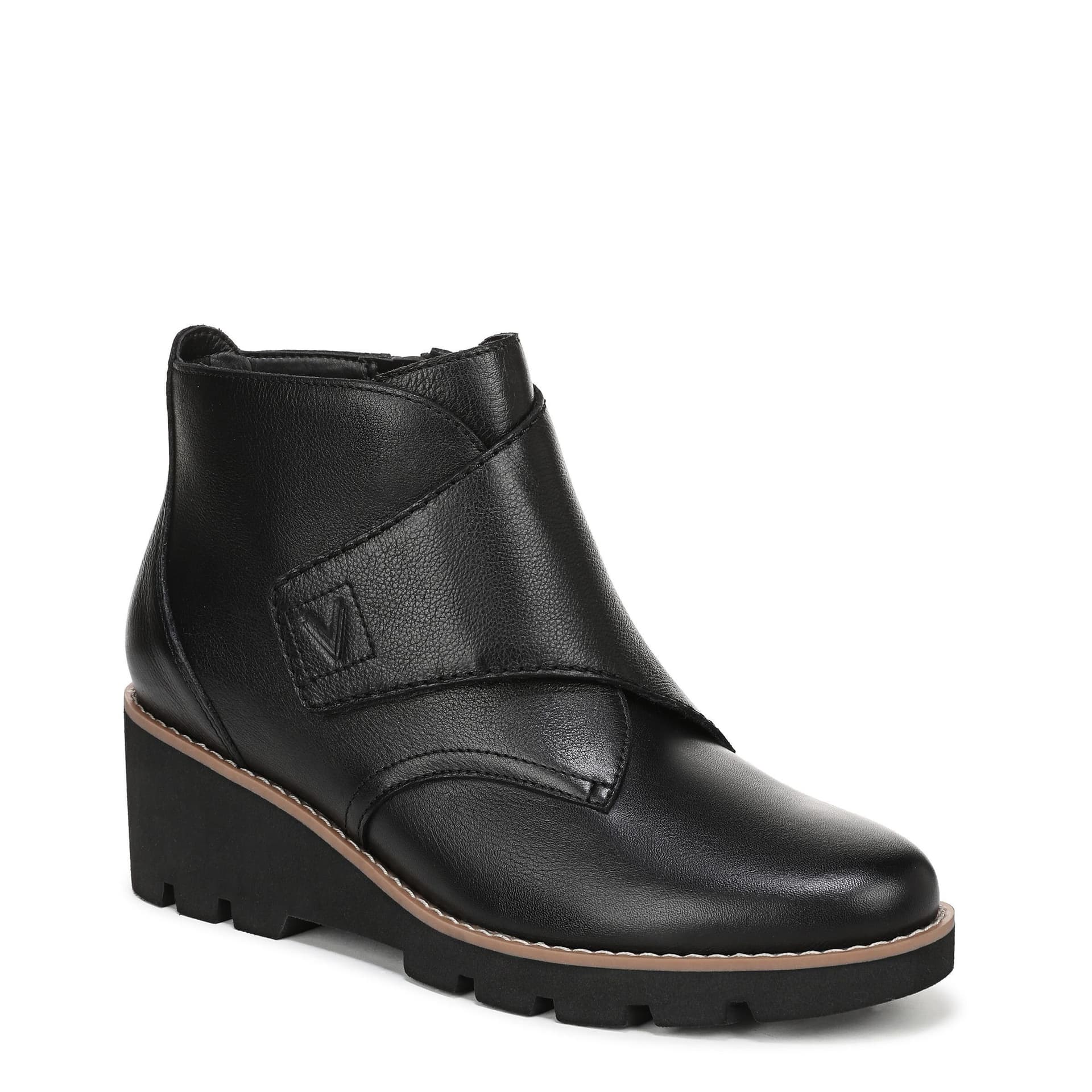 Vionic Vionic Women's Abby Ankle Boots in Black
