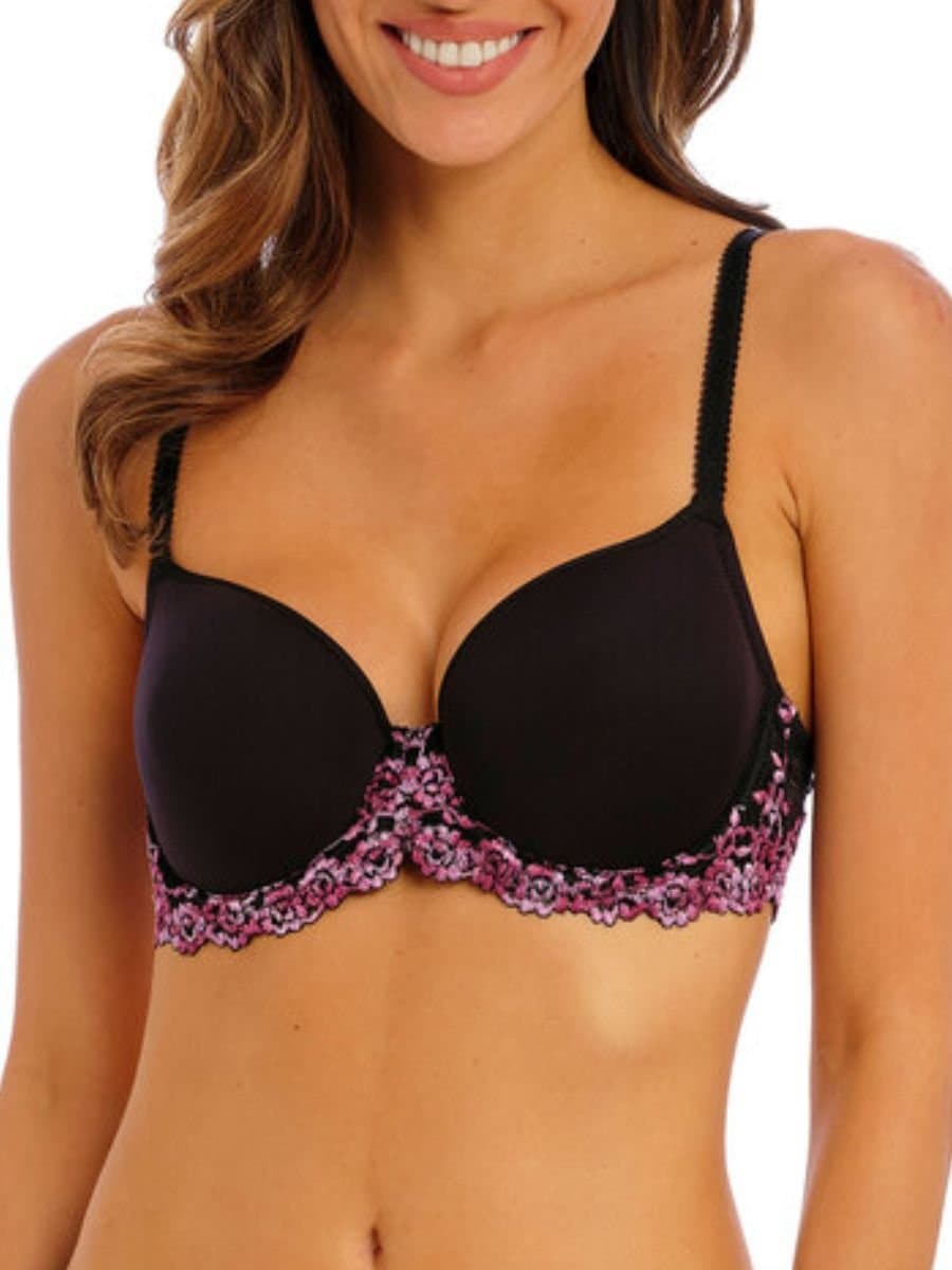 Wacoal Wacoal Women's Embrace Lace Contour Bra in Black