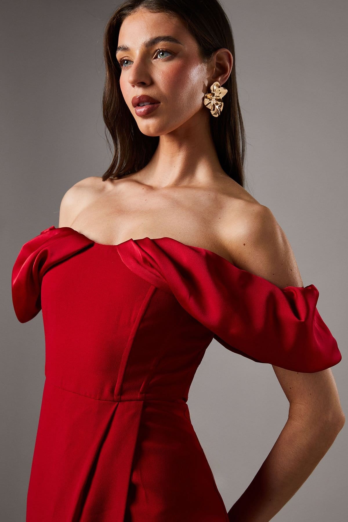 Coast Coast Women's Volume Sleeve Corset Column Maxi Dress in Red - 4