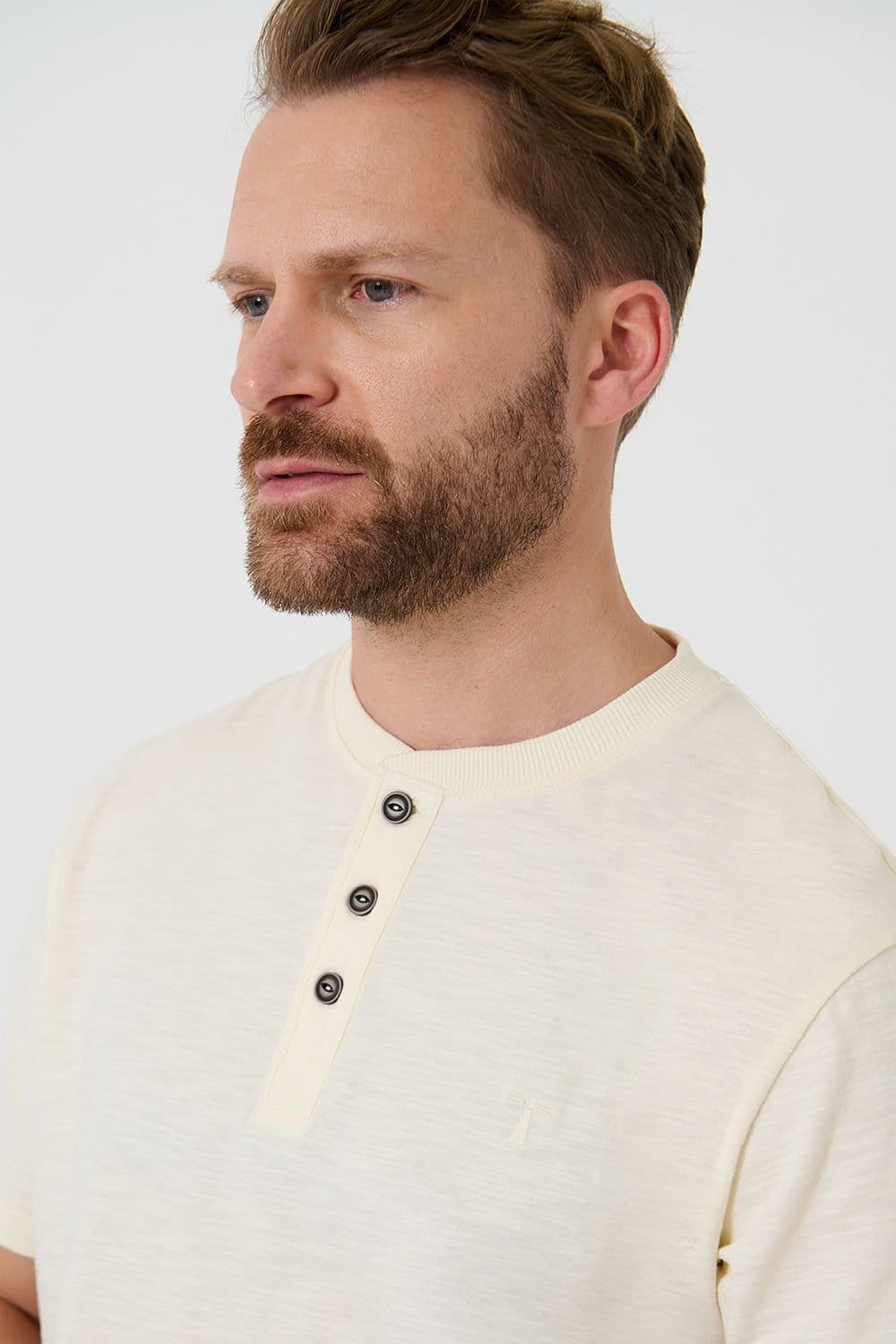 Saltwell Saltwell Men's Peached Cotton Grandad T-Shirt in Ecru - 4