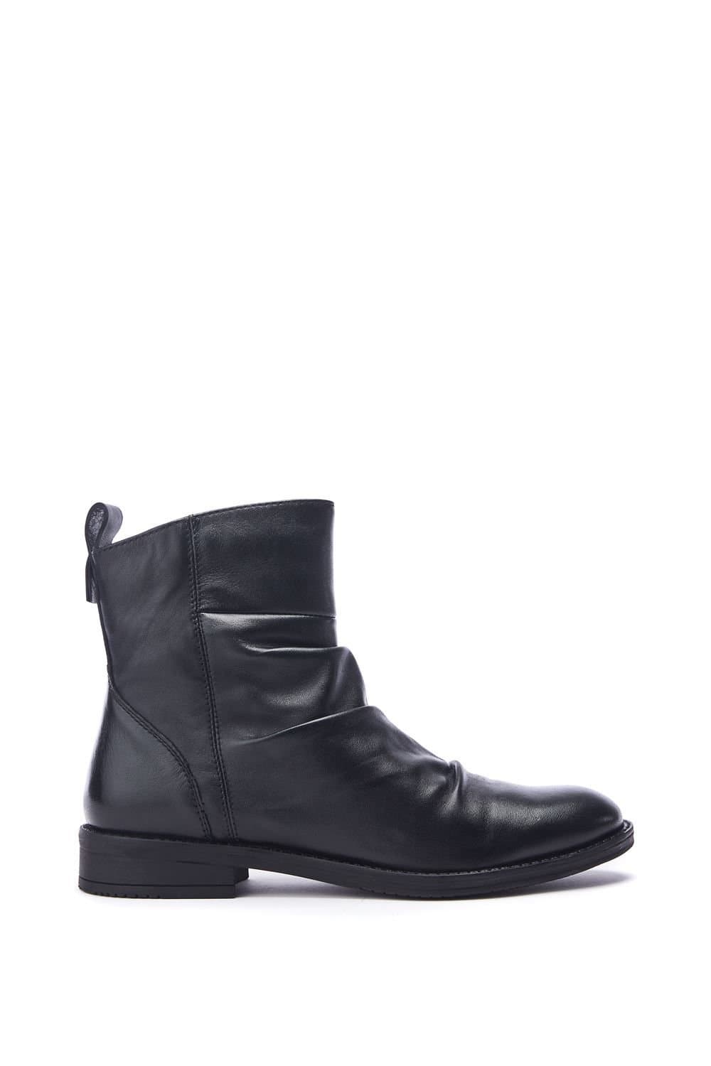 Moda In Pelle Moda In Pelle Women's 'Brandish' Leather Ankle Boots in Black