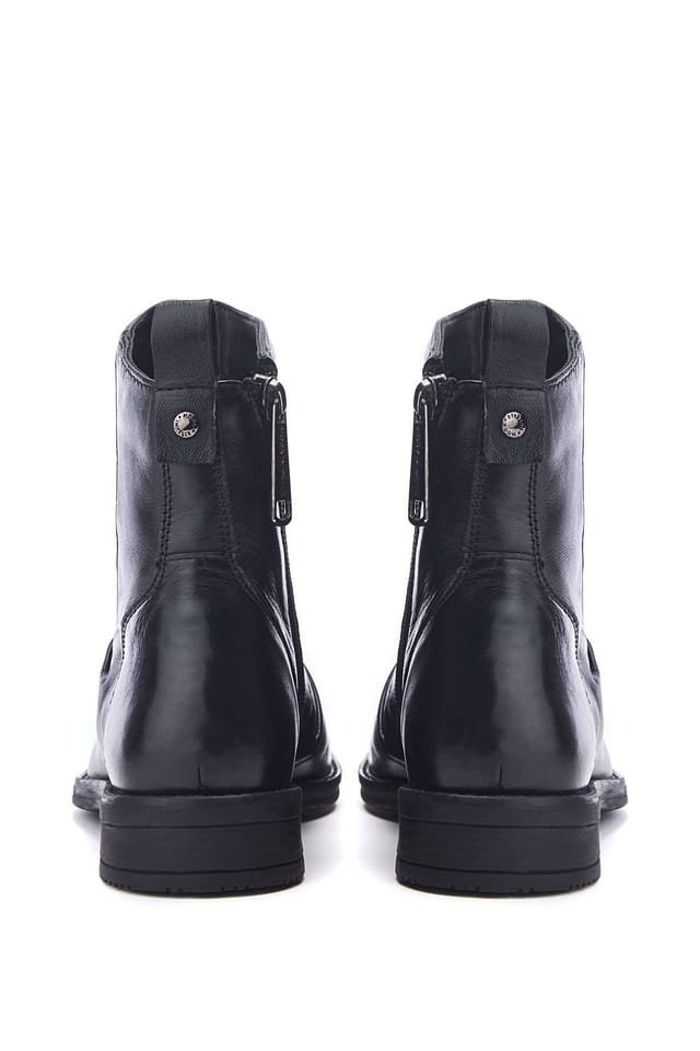 Moda In Pelle Moda In Pelle Women's 'Brandish' Leather Ankle Boots in Black - 3
