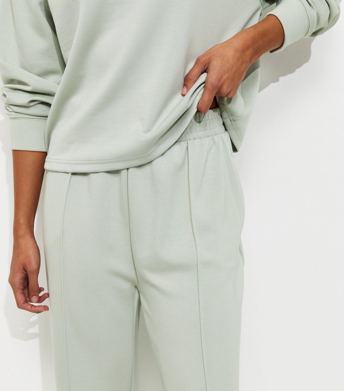 New Look Women's Premium Light Green Elasticated Waist Wide Leg Joggers New Look - 3