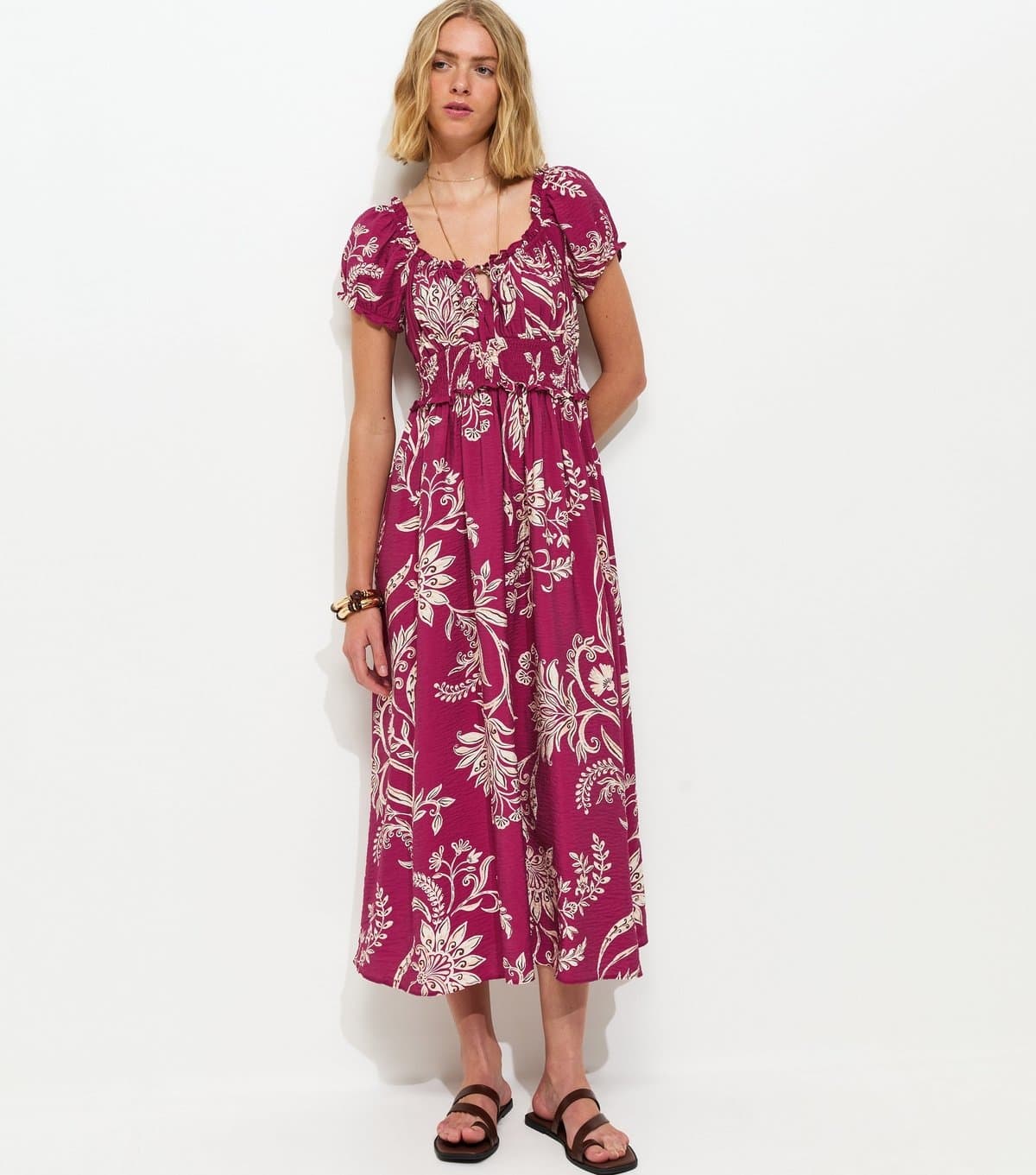 New Look Women's Burgundy Leaf Pattern Shirred Midi Dress New Look