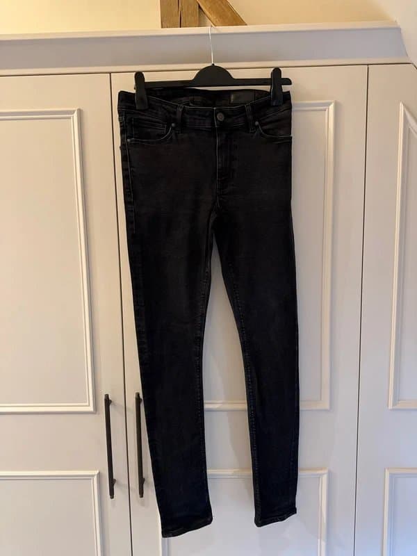 ASOS ASOS black men’s skinny jeans Immaculate Waist 32” Leg 32”