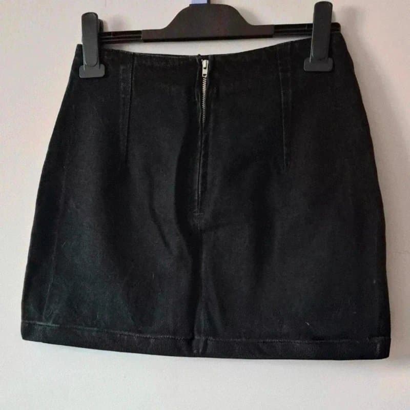 Topshop Topshop MOTO Embroidered denim mini skirt | UK 8 | black floral boho y2k