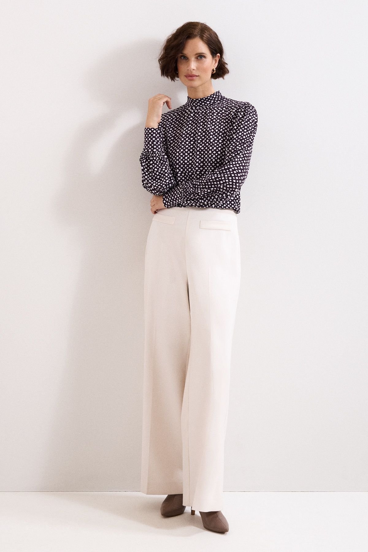 Phase Eight Phase Eight Women's Esme High Neck Printed Top in Aubergine - 3