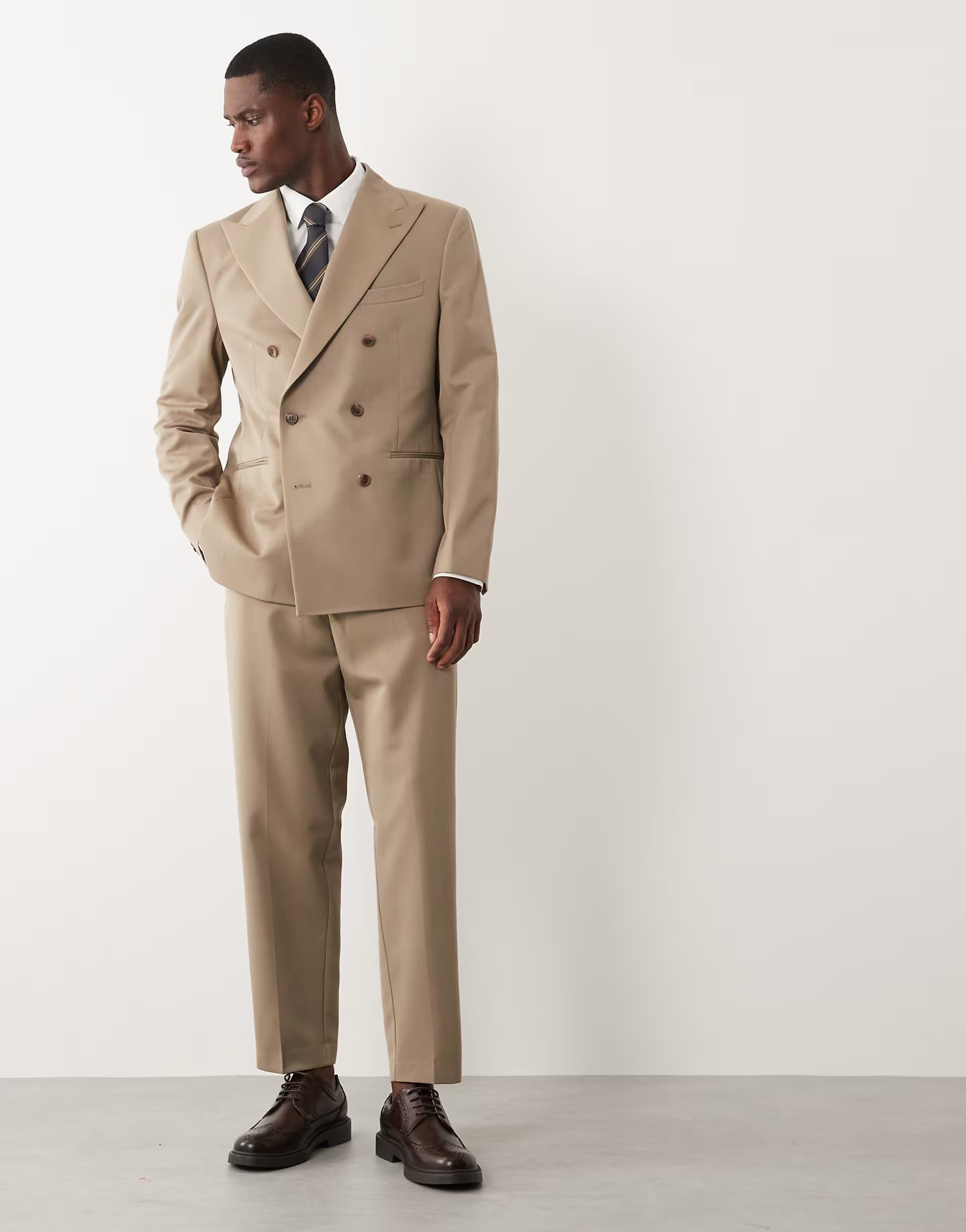 ASOS ASOS DESIGN relaxed tapered suit trousers in beige
