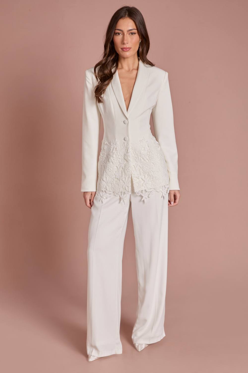 Coast Coast Women's Single Breasted Lace Trim Fitted Blazer in Ivory - 2