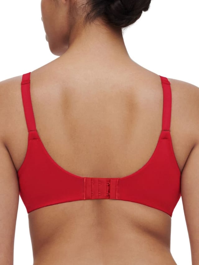 Chantelle Chantelle Women's Easy Feel Norah Covering Moulded Bra in Red - 2