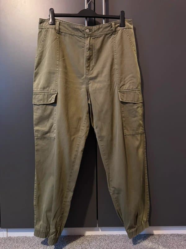 New Look Khaki cargo pants, New Look