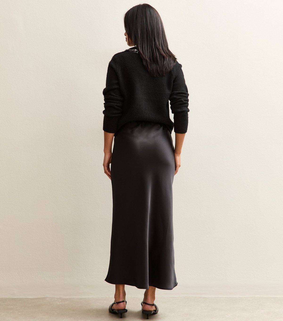 New Look Women's Petite Black Satin Midi Skirt New Look - 4