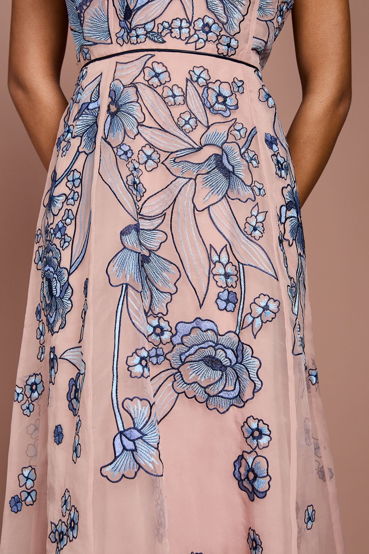 Coast Coast Women's Floral Embroidered Cutwork Sleeve Midi Dress in Peach - 4