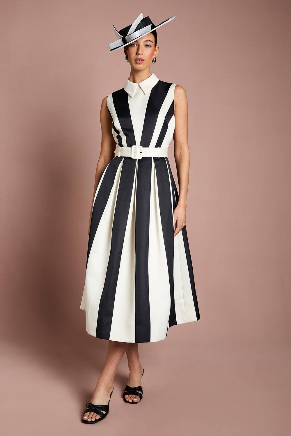 Coast Coast Women's Lisa Tan Colour Block Satin Shirt Dress in Mono - 2