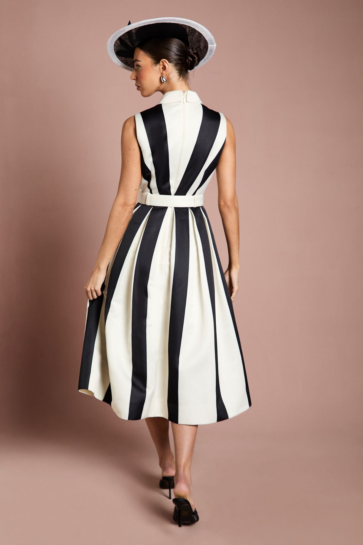 Coast Coast Women's Lisa Tan Colour Block Satin Shirt Dress in Mono - 3