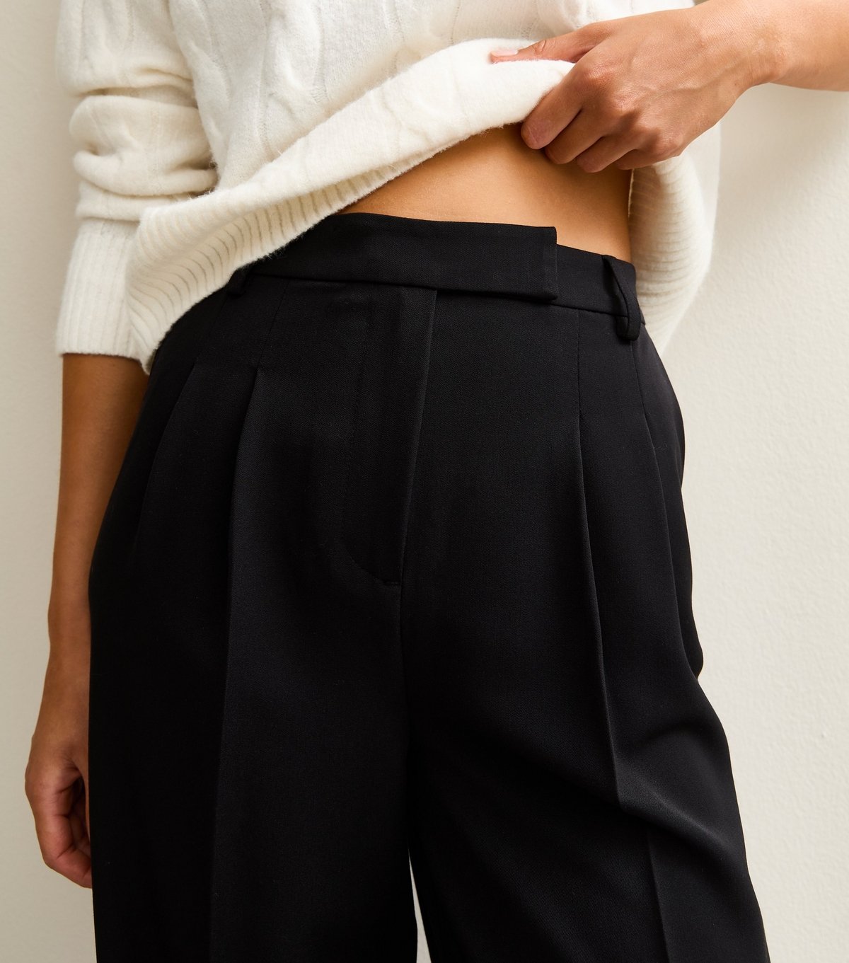 New Look Women's Tall Black Pleated Wide Leg Trousers New Look - 3