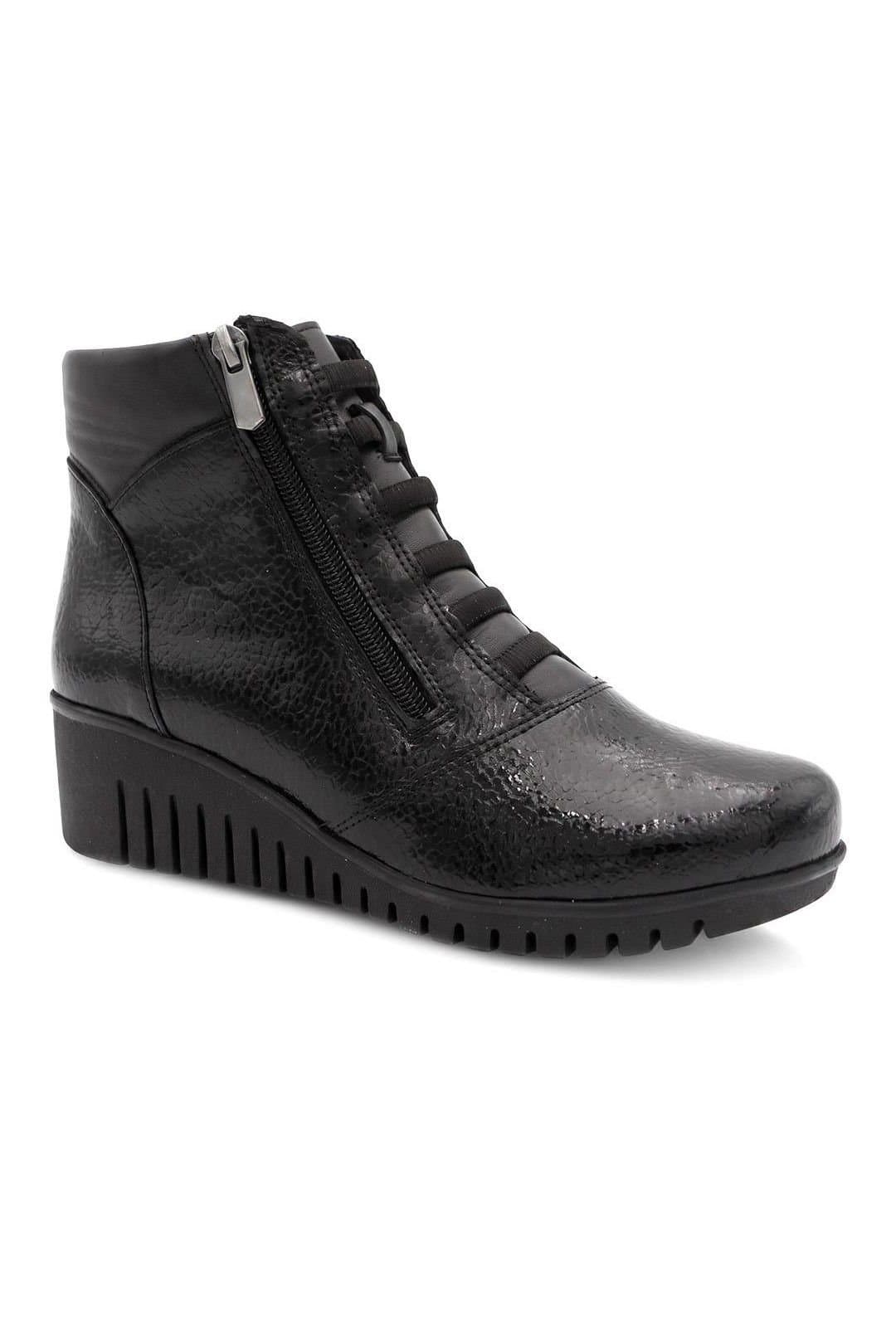Pavers Pavers Women's Leather Chunky Wedged Ankle Boots in Black
