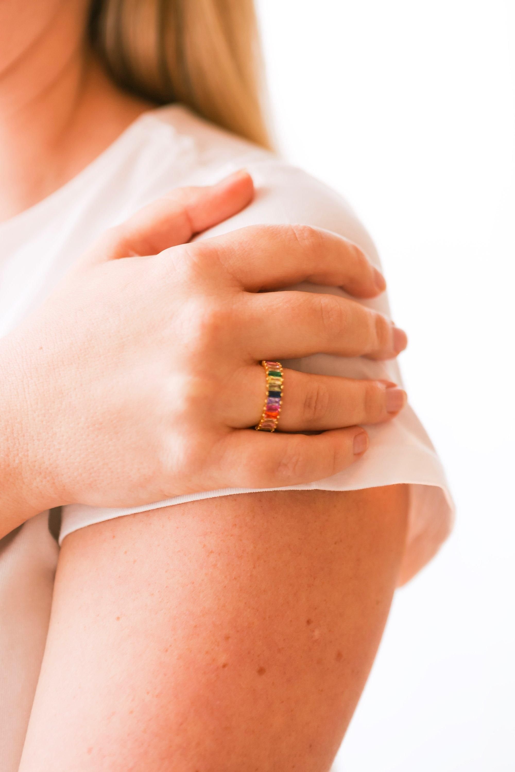 The Fine Collective The Fine Collective Women's Multi-Colour Cubic Zirconia Band Ring in Gold - 2