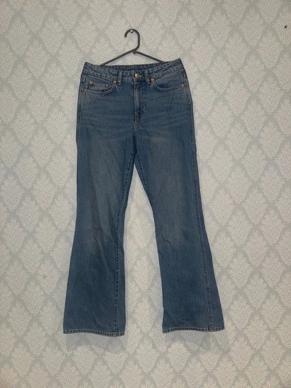 Weekday Weekday Blue Flared Jeans Y2K style
