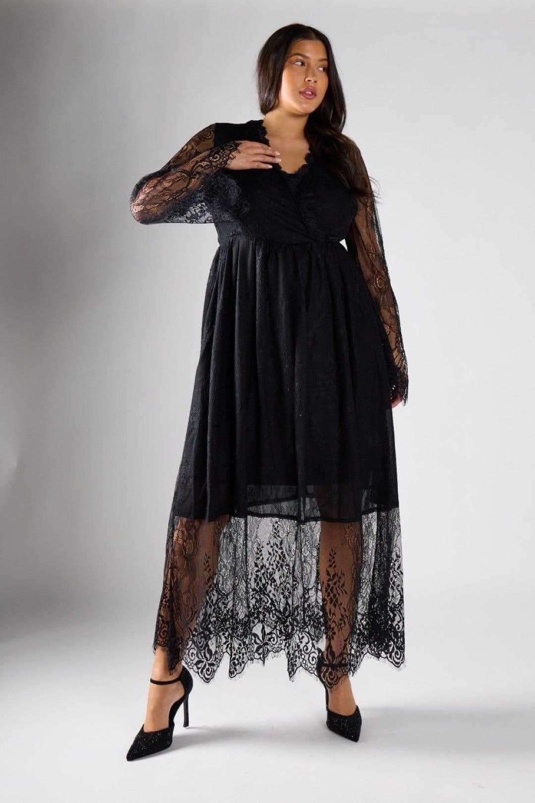 Shnoo Shnoo Women's Black Lace Wrap Midi Dress - 4