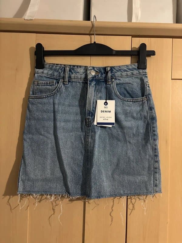 New Look New look 915 denim skirt age 13 new with tags