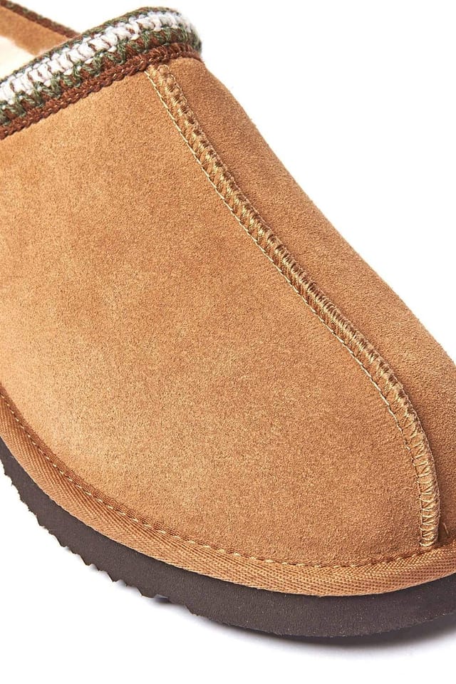 Moshulu Moshulu Men's 'Seathorn' Leather Sheepskin Mule Slippers in Tan - 2