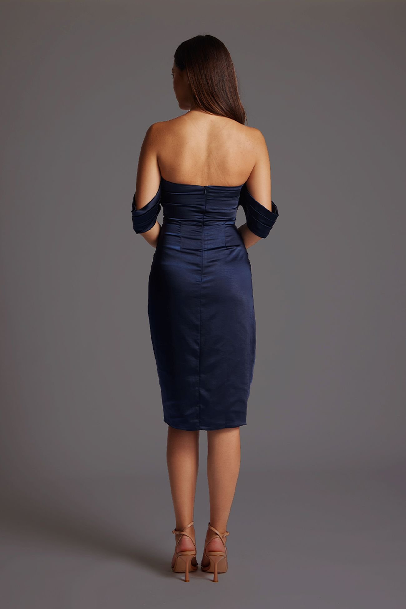 Vesper Vesper Women's Off-Shoulder Satin Midi Dress in Navy - 4