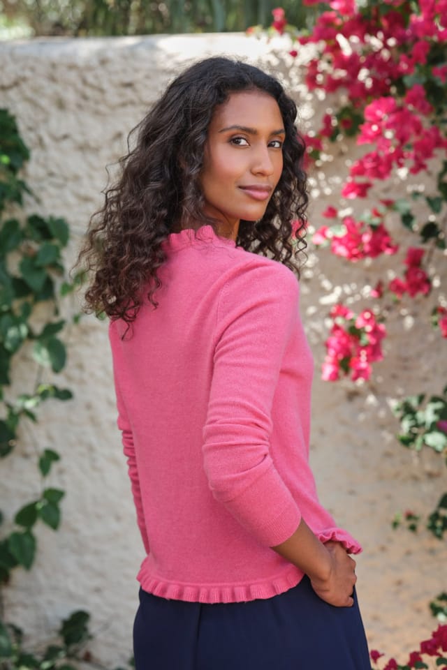 Pure Collection Pure Collection Women's Cashmere Ruffle Cardigan in Pink - 3