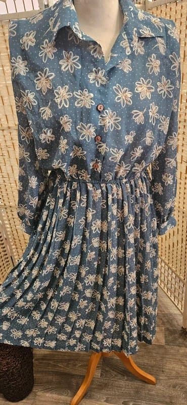 Lady carol Lady Carol rare vintage floral midi tea dress size 16