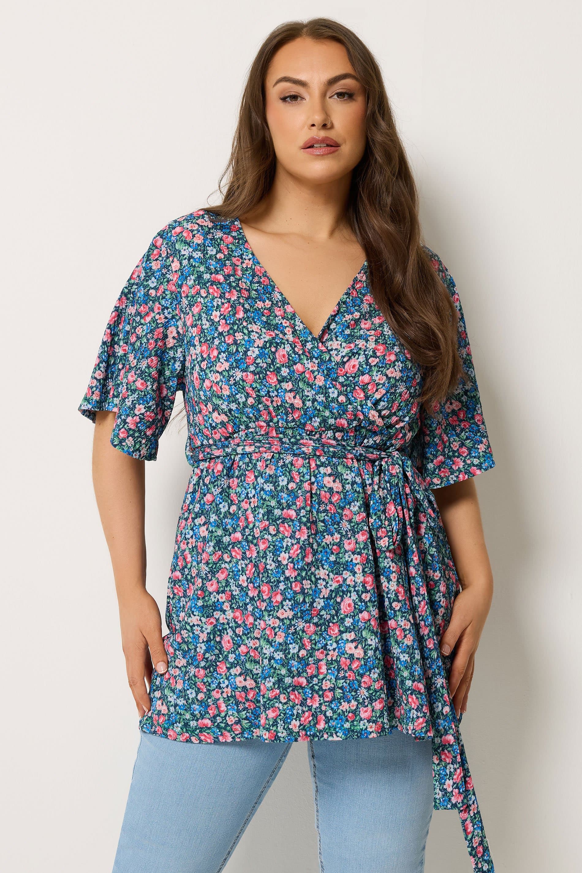 Yours Plus Size Blue Floral Textured Wrap Top