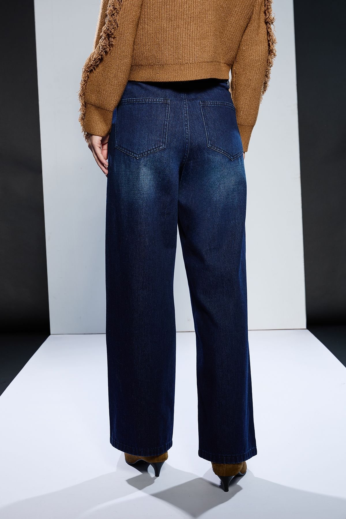 RUNWAY 1.8.1.8 RUNWAY 1.8.1.8 Women's Mid Wash Denim Jean - 3