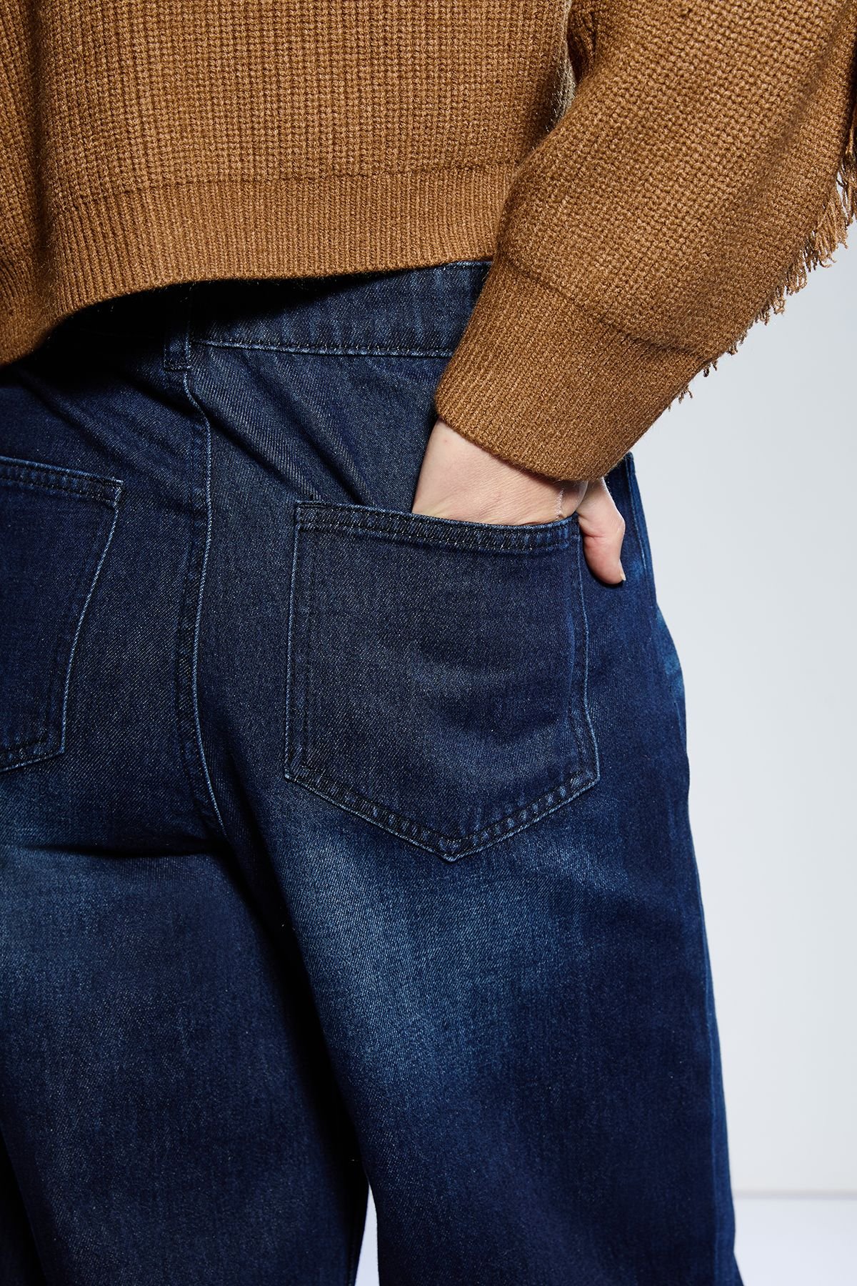 RUNWAY 1.8.1.8 RUNWAY 1.8.1.8 Women's Mid Wash Denim Jean - 4