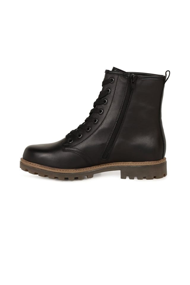 Remonte Remonte Women's 'Elkie' Ankle Boots in Black - 2