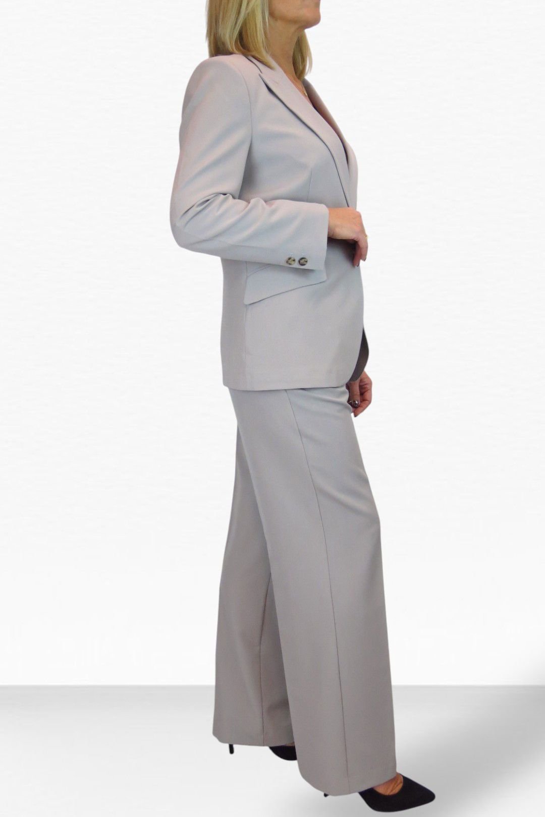 Paulo Due Paulo Due Women's 2 Piece Tailored Trouser Suit in Light Grey - 3