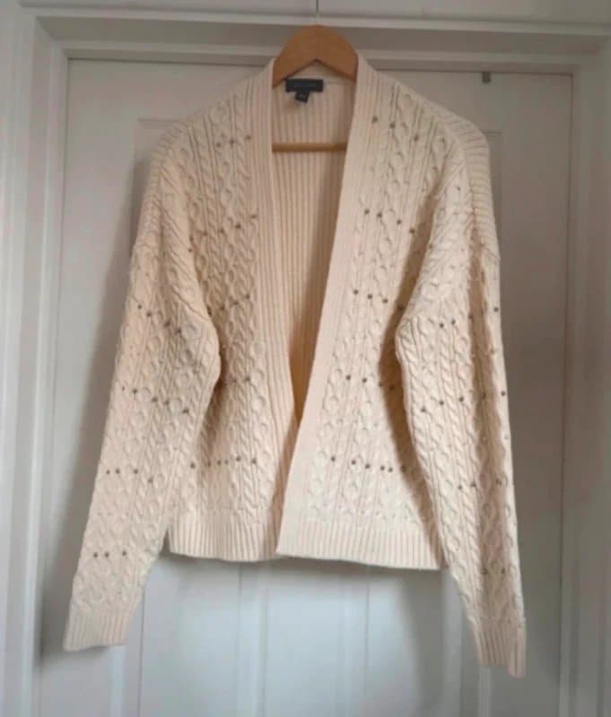 New Look Beautiful Women's New Look Cream Pearls Embellishment Knitted Edge to Edge Cardigan size L 16-18
