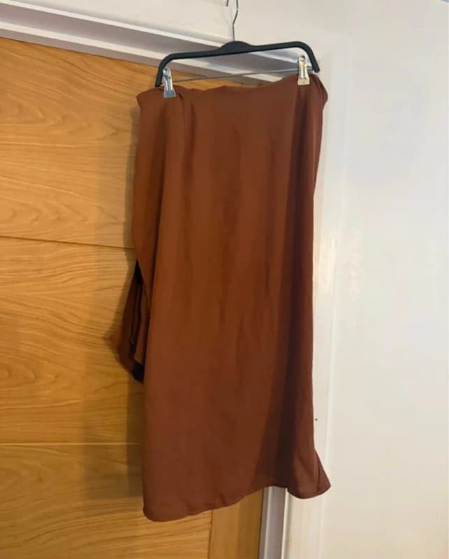 ASOS ASOS Luxe Chocolate Brown Twist Draped Side Ruched Midi Skirt UK 16