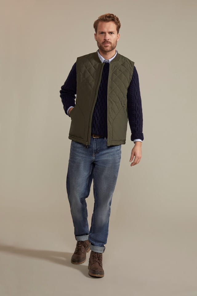 Hinter & Hobart Hinter & Hobart Men's 'Pembroke' Water Resistant PrimaLoft® Gold Insulation Quilted Gilet in Khaki - 3