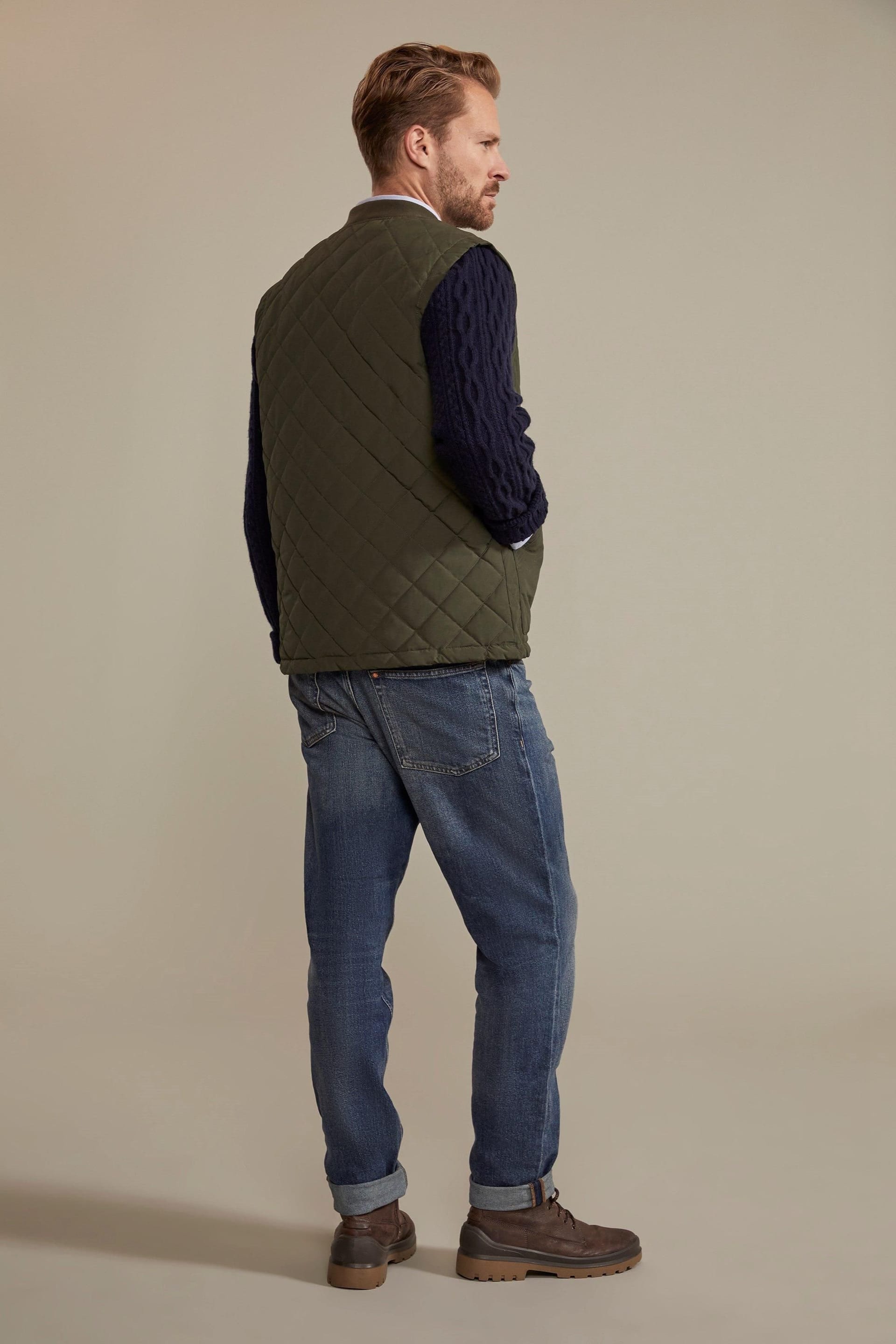 Hinter & Hobart Hinter & Hobart Men's 'Pembroke' Water Resistant PrimaLoft® Gold Insulation Quilted Gilet in Khaki - 4