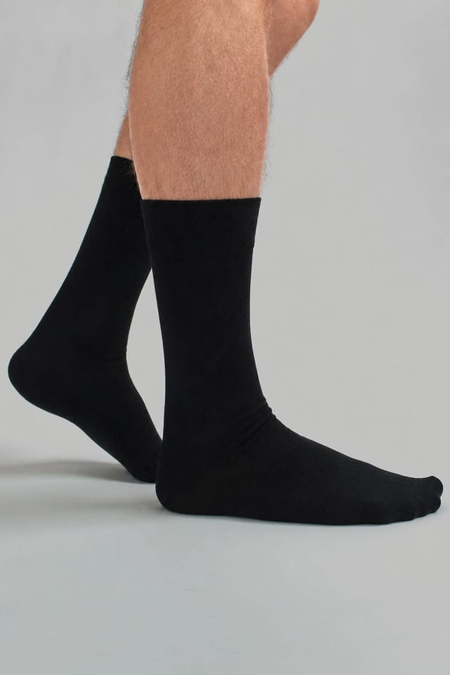 Farah FARAH Men's 3 Pack Bamboo Dress Socks Soft Breathable Socks in Black - 3